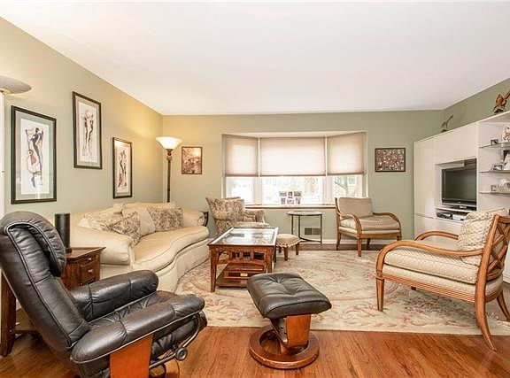 Welcoming Living Room