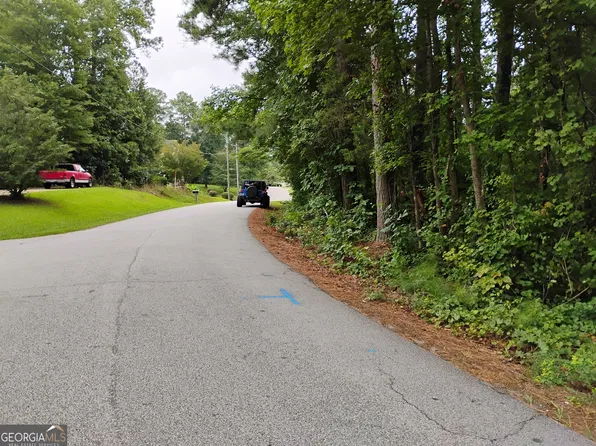 1157 Magnolia Dr, Villa Rica, GA 30180