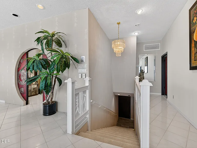915 Ocean Shore Blvd #8010 — Photo 30