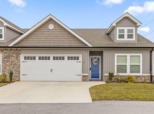 10 Country Rain Ln, Ringgold, GA 30736