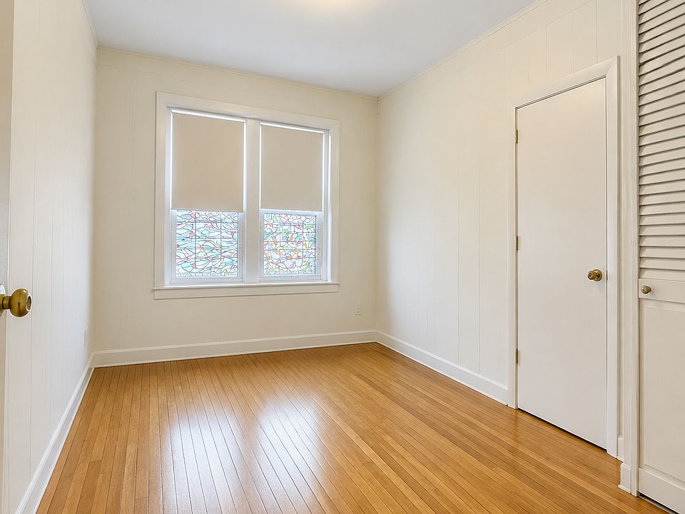 1st image of 130-134 Englewood Ave #2