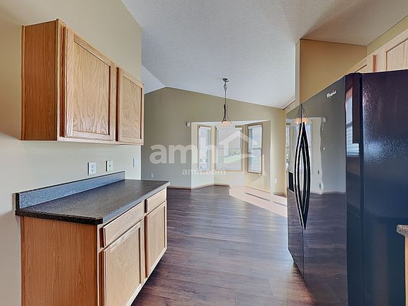 4th image of 818 Bent Oak Dr