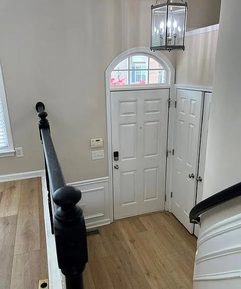 1317 Thornborough Dr — Photo 2
