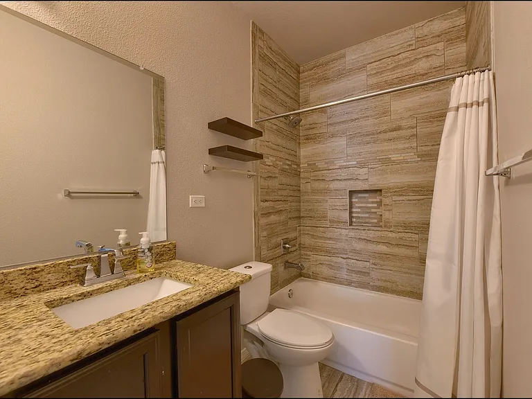 221 Jennice Cir — Photo 36
