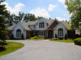 23250 S Hidden Lake Trl, Chicago Heights, IL 60417