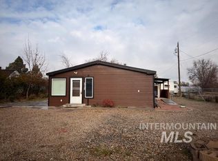 2702 E Victory Rd, Nampa, ID 83687