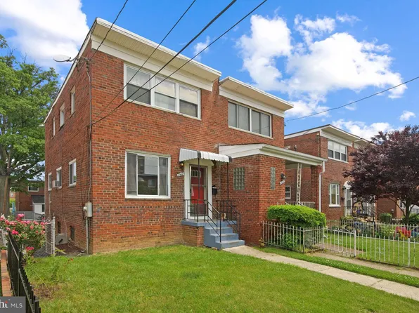 7547 9th St NW, Washington, DC 20012