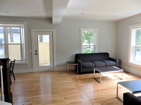 5th image of 1208 E University Ave