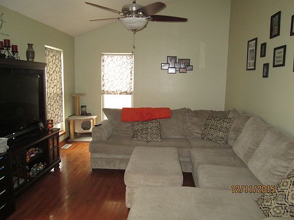 4th image of 2147 N Green Valley Ln