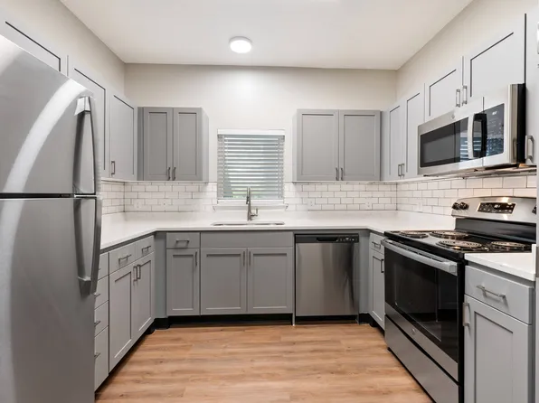 Mallard Crossing Apartments