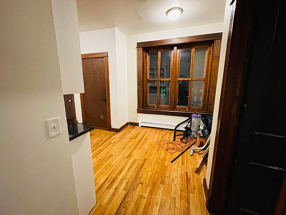 2nd image of 52 King St #3