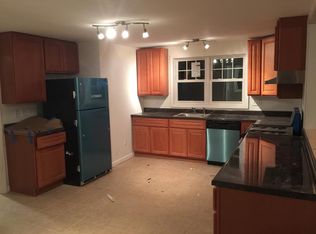 174 Huntington Ave FLOOR 2, East Haven, CT 06512