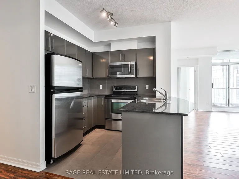 16 Yonge St #2711 — Photo 16