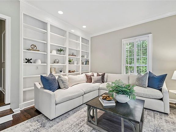 5th image of 5240 Kenbrook Way