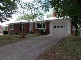 1511 Kathryn Ln, Salem, VA 24153