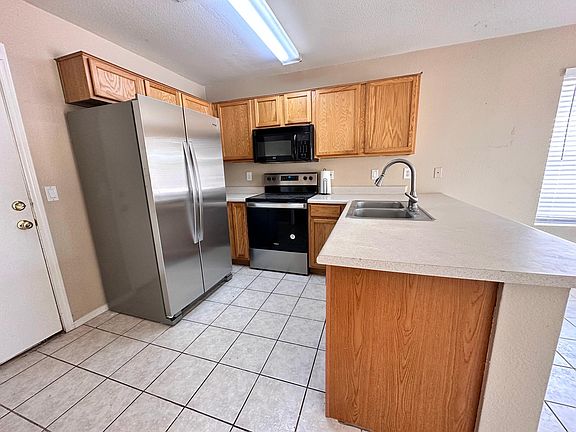 4th image of 10927 E Carol Ave