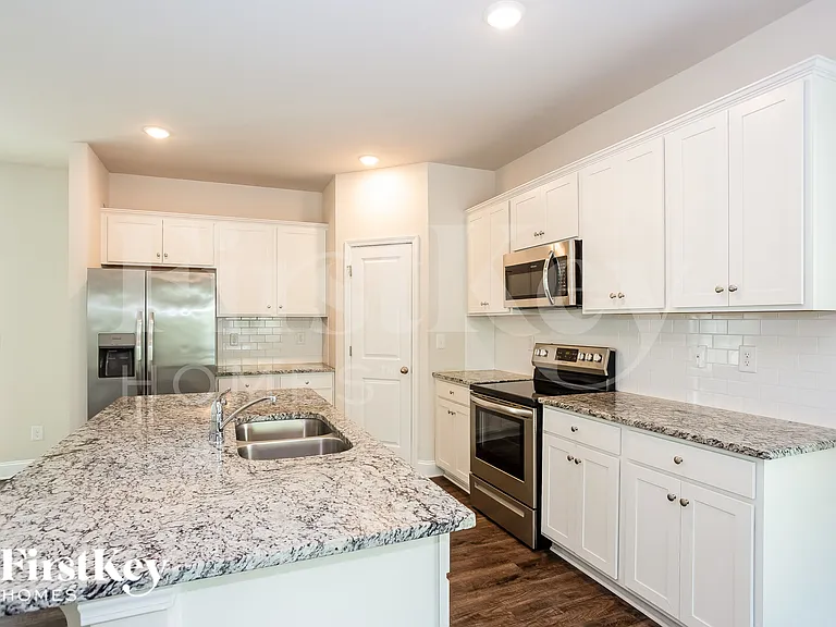 5225 Cobblestone Glen Dr — Photo 7