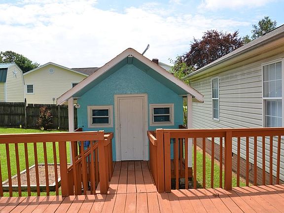 Playhouse