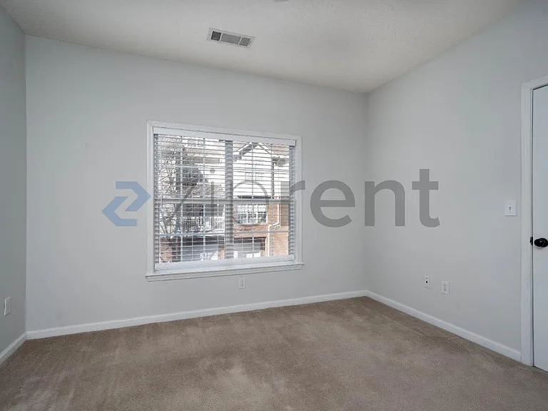 603 Spring Heights Ln SE #603 — Photo 18