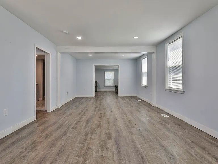 151 Tolles St — Photo 8