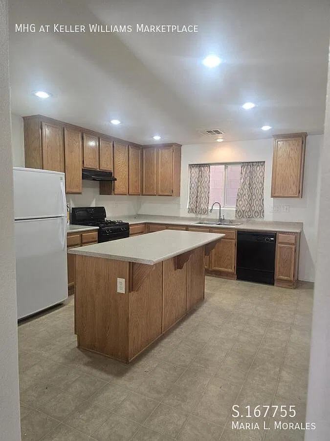 3 bed, 1546 sqft, $1,980 — Photo 4