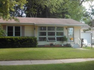 418 Mary Ave, Reedsburg, WI 53959