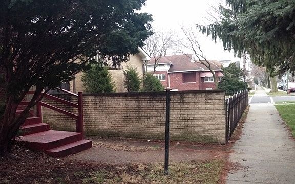 3rd image of 9155 S Essex Ave