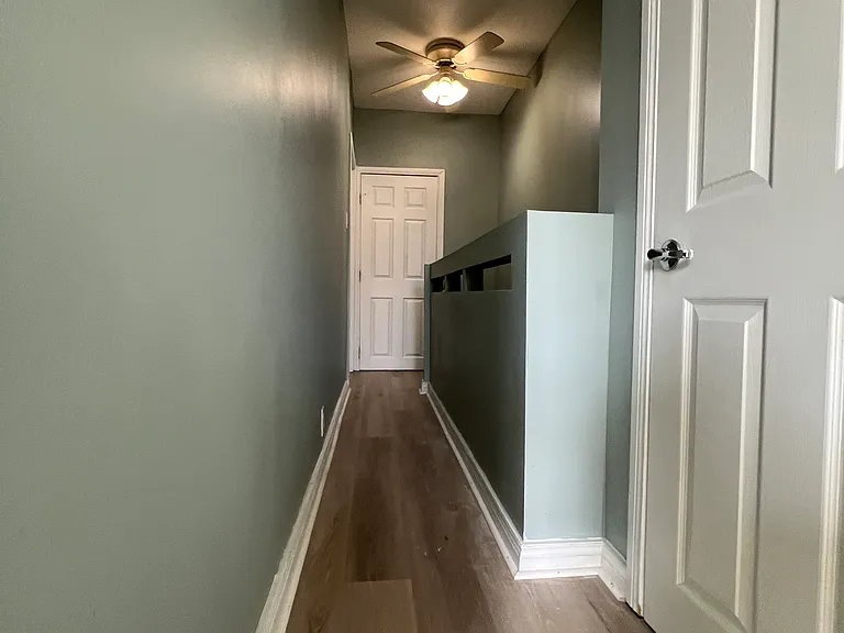 445 W Carey St — Photo 5