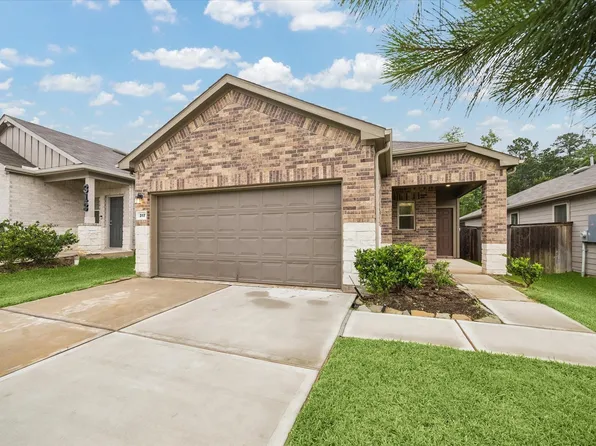 317 Maple Bark Trl, Willis, TX 77378