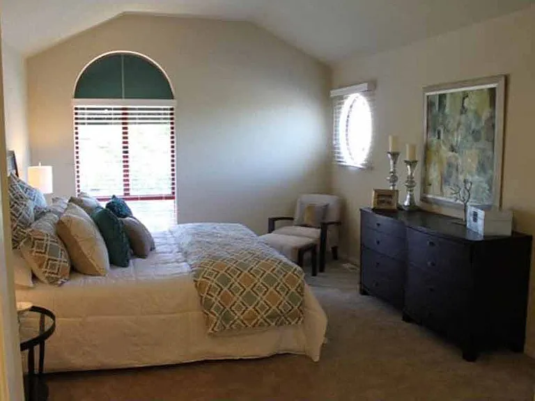 Two Bedroom Town Homes For Rent