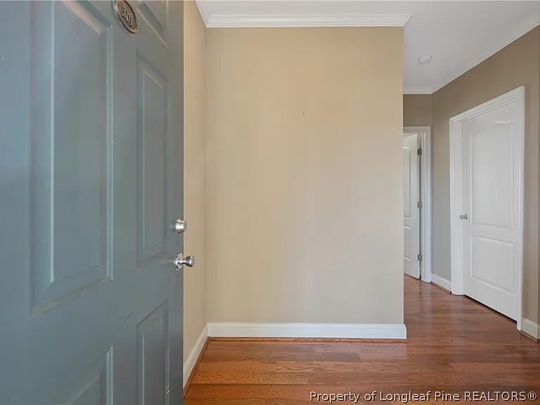 1611 Bluffside Dr #301 — Photo 4