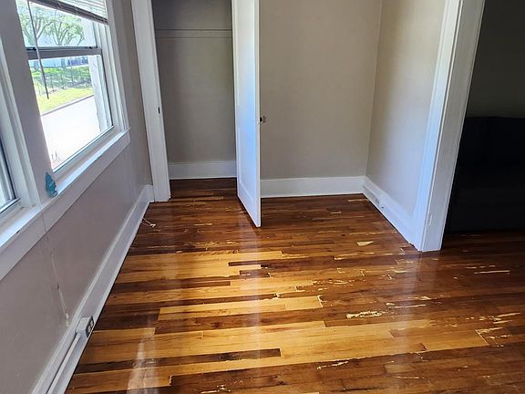 3rd image of 2902 N Massachusetts Ave APT 4