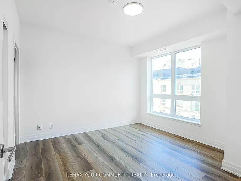101 Cathedral High St #Penthouse 20 — Photo 11
