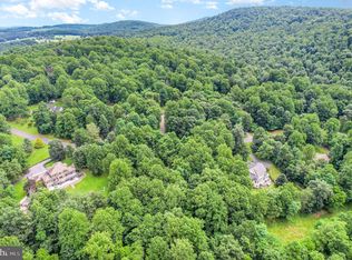 5 Glencarron Ct, Dillsburg, PA 17019