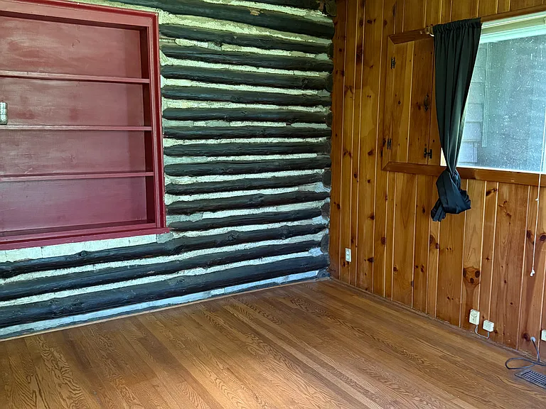 Cottage Ln — Photo 8