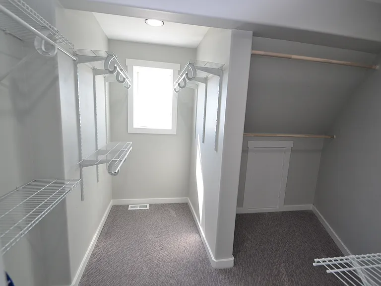 3504 Beach Dr SW — Photo 23