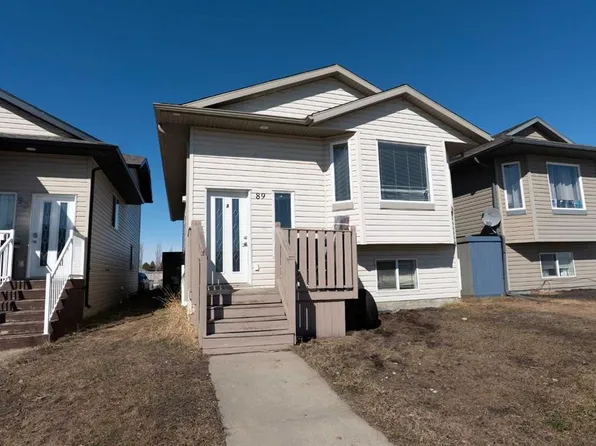 89 SE Pinnacle Ave, Grande Prairie, AB T8W 2V8