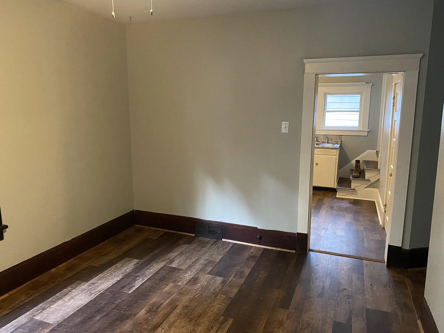 568 Franklin Ave. - 0 — Photo 3