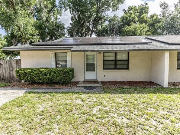 301 Curry St, Wildwood, FL 34785