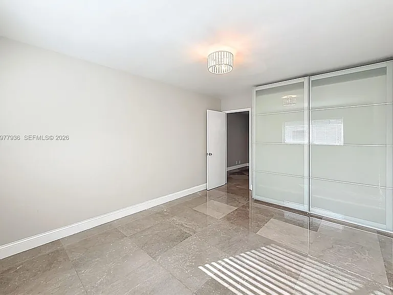 2770 NE 8th Ct — Photo 14