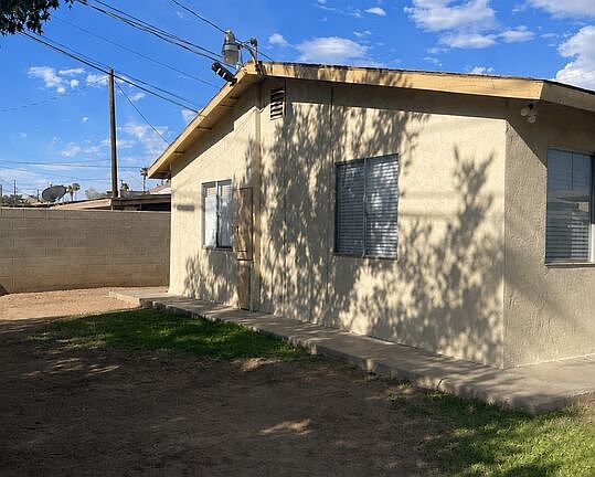 3rd image of 522 Blair Ave