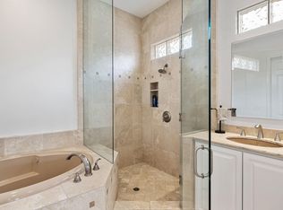 10 Hillcrest Dr, Palm Desert, CA 92260
