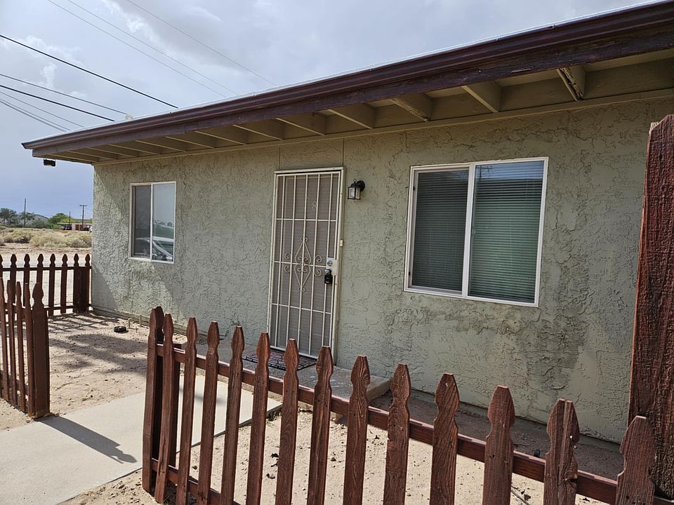 1st image of 2431 N Amarillo St #8
