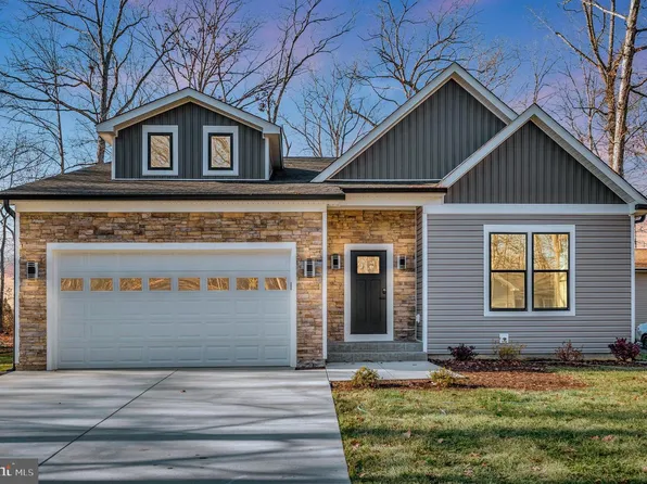 430 Liberty Blvd, Locust Grove, VA 22508