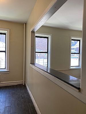 3rd image of 78 Hawthorne St #12
