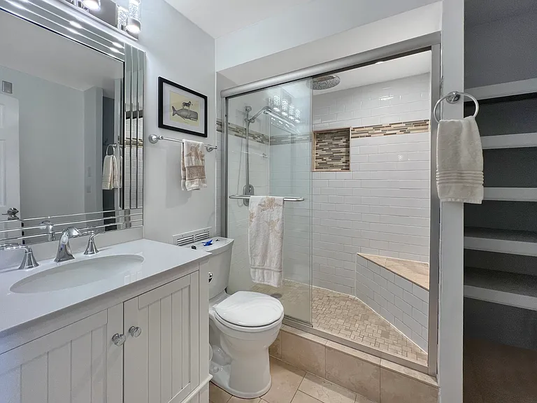 1540 N La Salle Dr #1001 — Photo 10