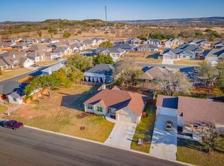 716 Emory Dr, Fredericksburg, TX 78624