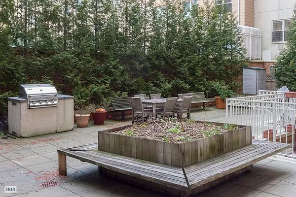 Sold by Brown Harris Stevens | media 30