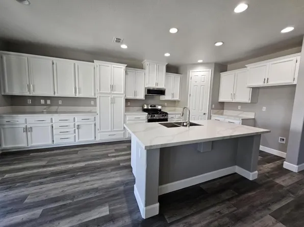 2263 Casa Dulce Way, Plumas Lake, CA 95961