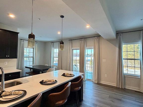 4th image of 14705 Ring House Rd